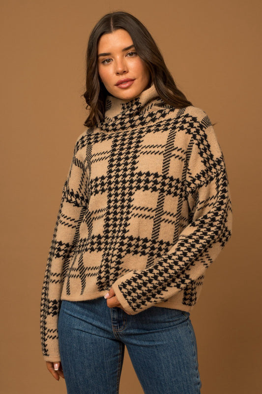 Classic Hound Tooth Sweater